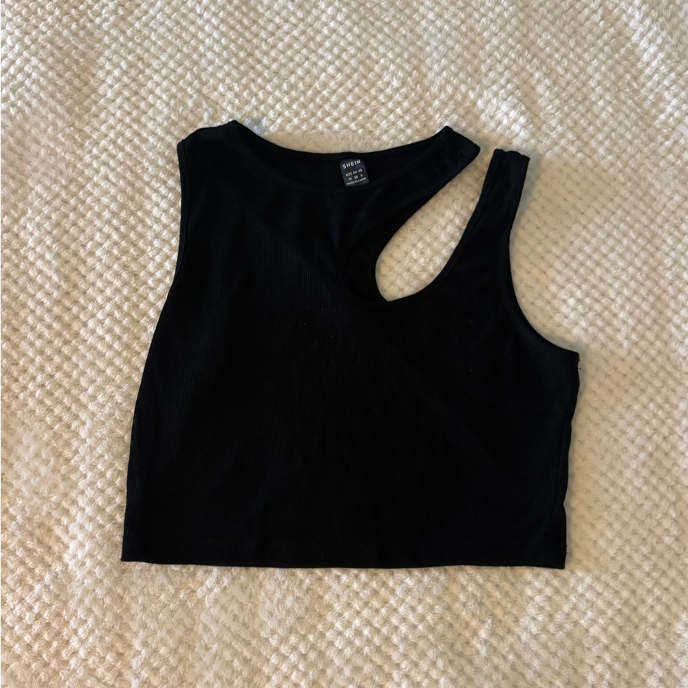 SHEIN Black Asymmetrical Cut-Out Tank Top